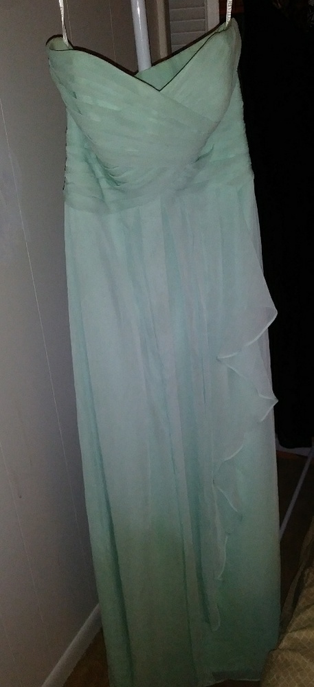 David's Bridal Seafoam Dress